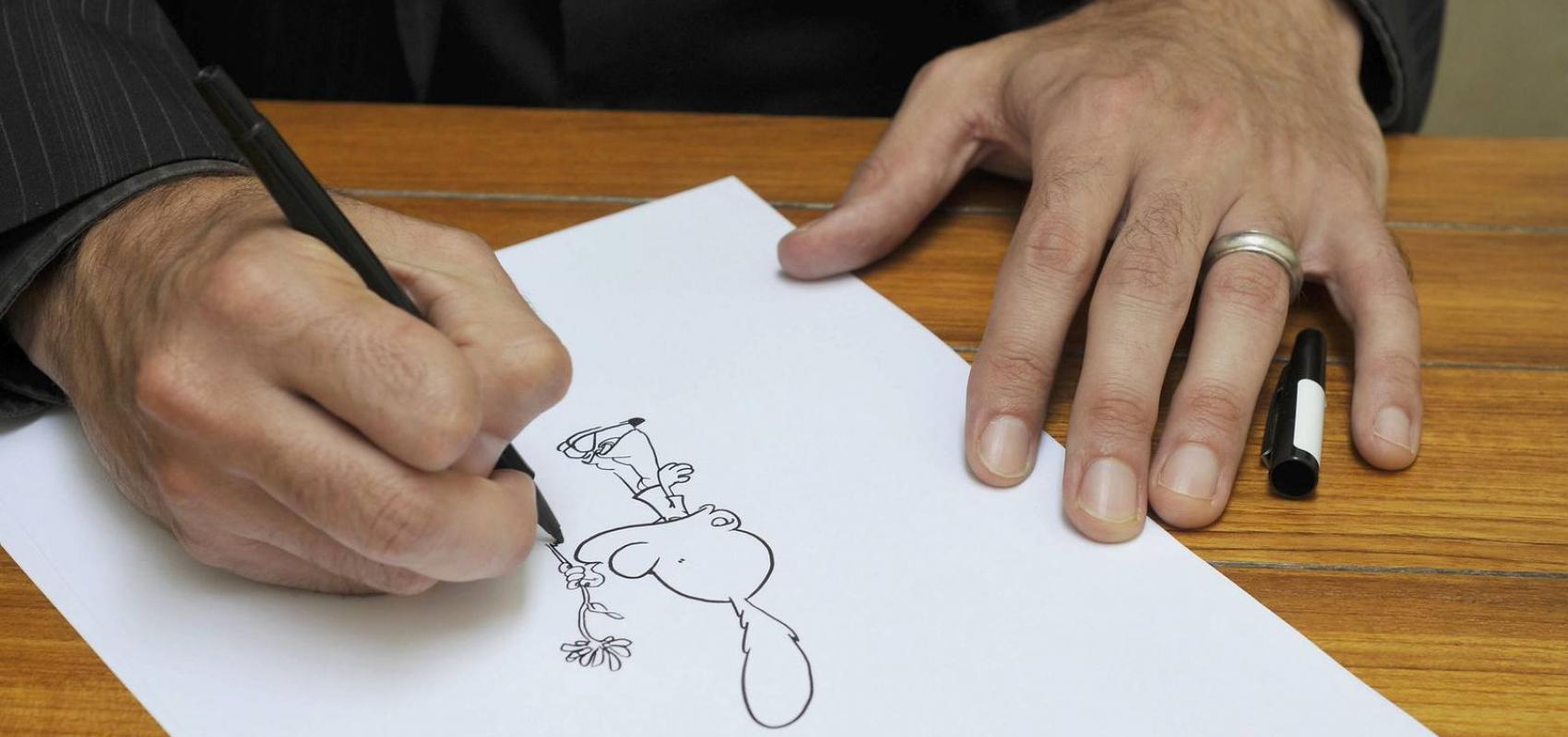 Zep dessinant Titeuf - - © Hannah Assouline / Opale / Bridgeman Images