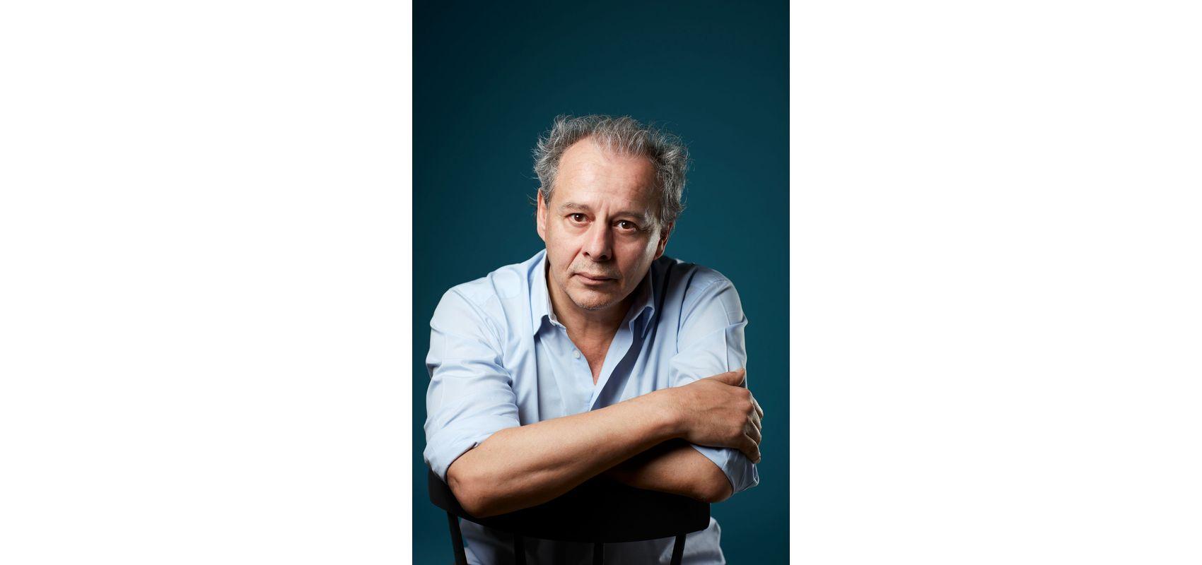 Grégoire Bouillier - - Photo Pascal Ito © Flammarion