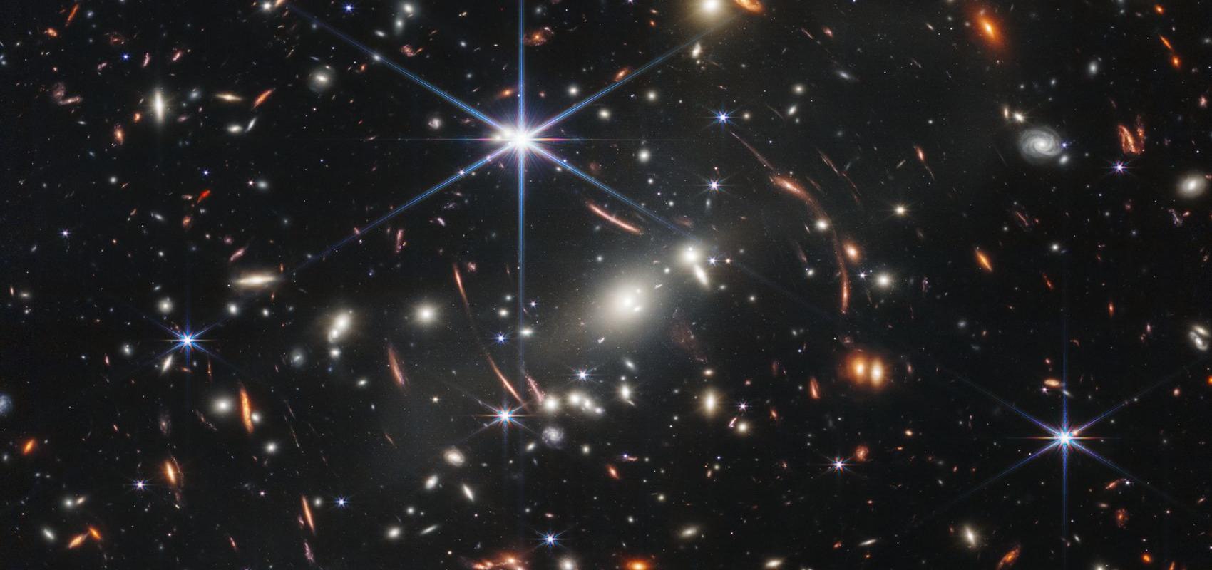 Premier champ profond de Webb - 12 juillet 2022 - © NASA, ESA, CSA, STScI