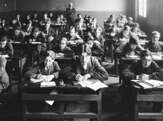 École Lavoisier, Paris, 5e arrondissement, salle de classe avec élèves