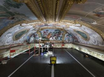 Plafond de la Galerie Mazarine en cours de rénovation