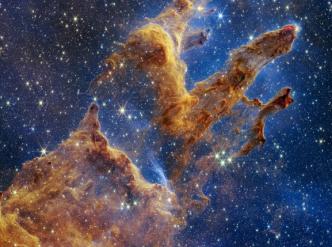 Les « piliers de la création », vue prise par le téléscope James-Webb