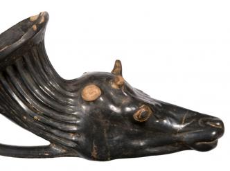 Rhyton à tête de jeune cerf harnaché, Tarente, 330-310 av. J.-C.