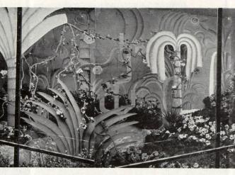 Étalage de fleurs des grands magasins du Printemps, dans Parade, no3, p. 3.