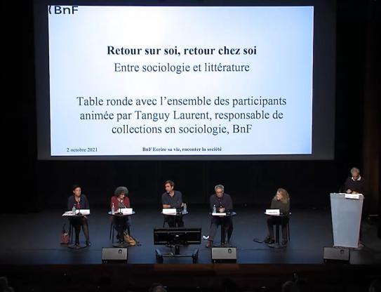 Retour sur soi, retour chez soi. Ouverture sur l’influence contemporaine mutuelle entre sociologie et littérature, à travers le récit de soi