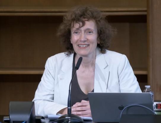 Restitution de la résidence littéraire de Célia Houdart