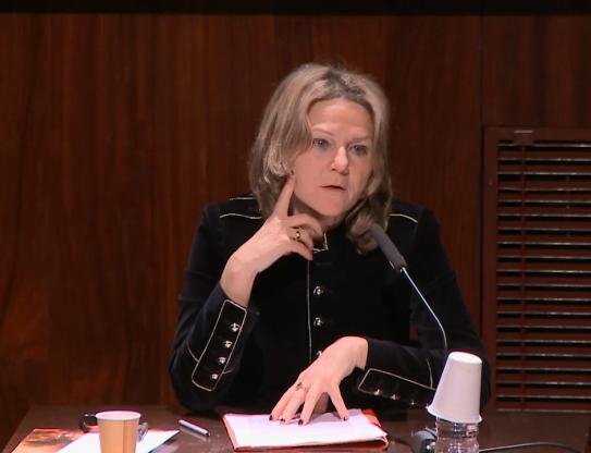 « Prendre soin », une affaire politique