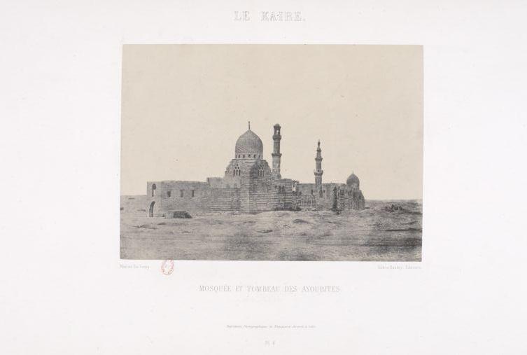 Mosquée et Tombeau des Ayoubites. Dans Égypte, Nubie, Palestine et Syrie : dessins photographiques recueillis pendant les années 1849, 1850 et 1851. Maxime Du Camp. 1852. Photographie.